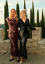 Scarlett lang paljett-kjole i sort og burgunder - elegante festkjoler fra Golightly