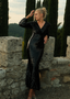 Scarlett lang paljett-kjole i sort - elegante festkjoler fra Golightly