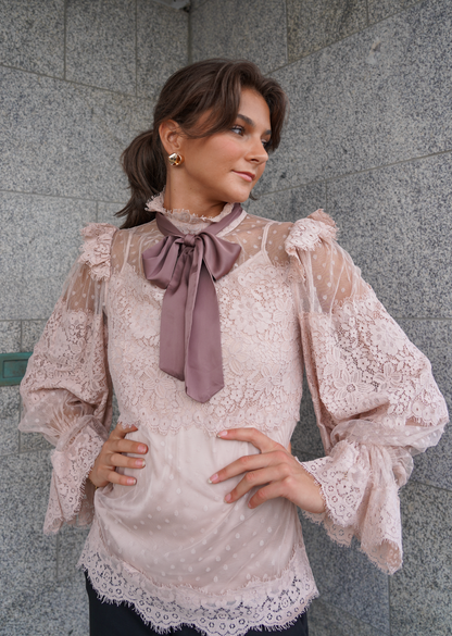 Marie Antoniette Blouse - Blush Pink