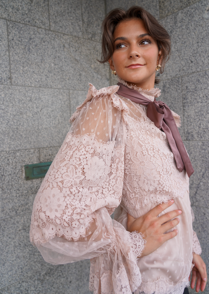 Marie Antoniette Blouse - Blush Pink